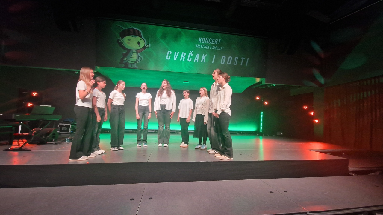 Cvrčak slavi 40. rođendan