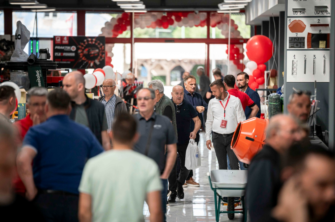 FOTO Pozor! Veliki popusti na kućanskim aparatima, keramici, alatima, bojama, rasvjeti, stolariji i puno više!