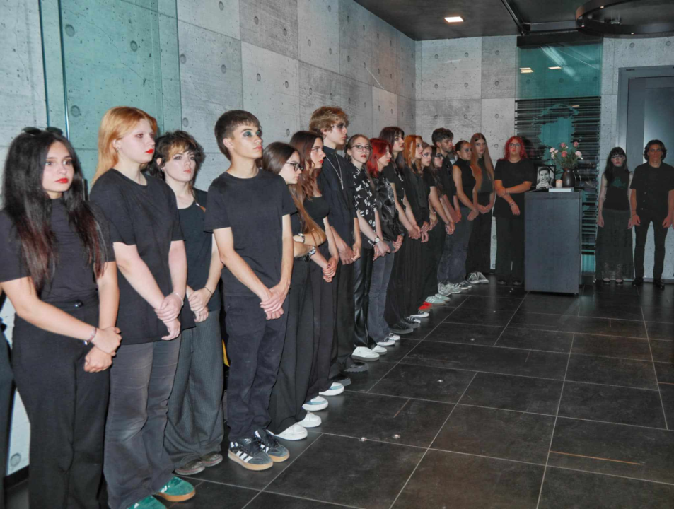 Emotivna komemoracija za Radu Perišu u Arsenu okupila brojne prijatelje i suradnike