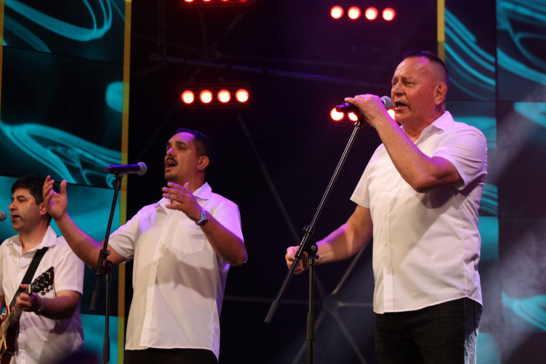 Završen 17. CMC festival: Izvođač godine 2024. Mladen Grdović, posebno priznanje Nedi Ukraden