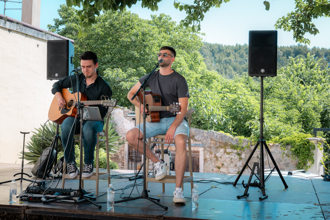 Bobi, vino i kolo: Skradinska marenda spojila tradiciju, glazbu i mirise domaće kuhinje