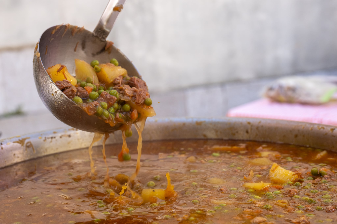 Bobi, vino i kolo: Skradinska marenda spojila tradiciju, glazbu i mirise domaće kuhinje
