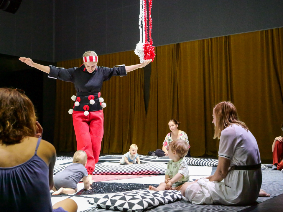 Čarobni svijet za djecu pun igre i umjetnosti: Ponedjeljak na MDF-u