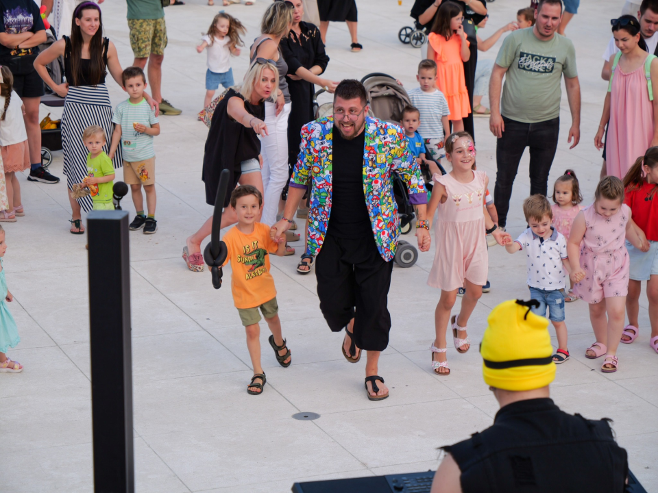 Čarobni svijet za djecu pun igre i umjetnosti: Ponedjeljak na MDF-u