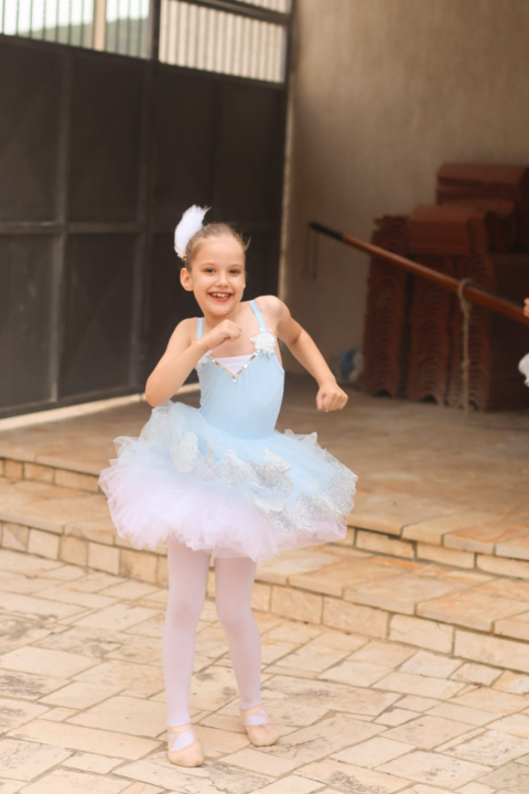 Šibenčanka Meri Višnjić i njene balerine  u Tribunju stvaraju bajku