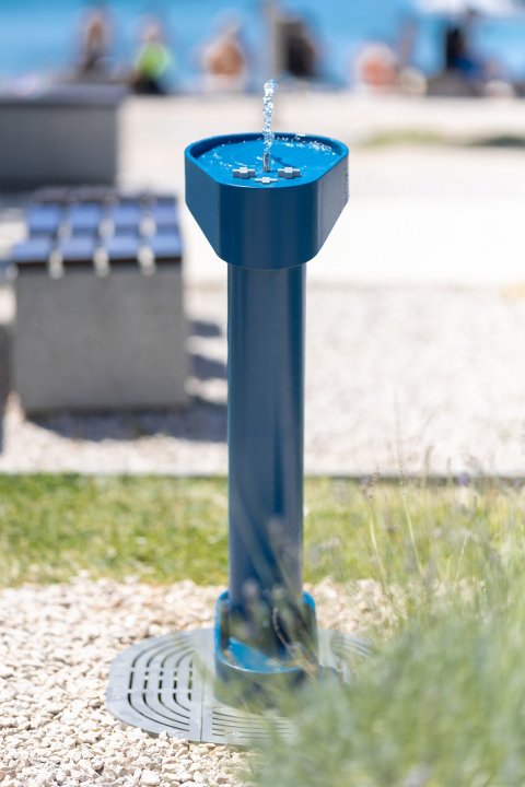 Šibenik postavio deset novih gradskih česmi čiji dizajn potpisuje Ante Filipović Grčić