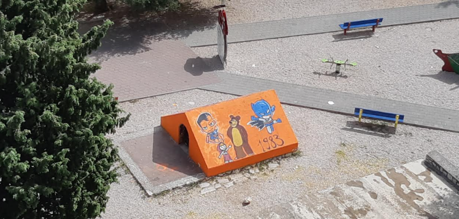 Zahvaljujući FOTO Funcutima bezlična betonska kućica postala glavna atrakcija dječjeg igrališta na Baldekinu