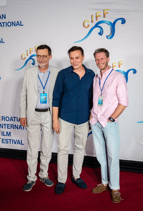 Zvijezde i crveni tepih u Šibeniku: Počeo Croatian International Film Festival