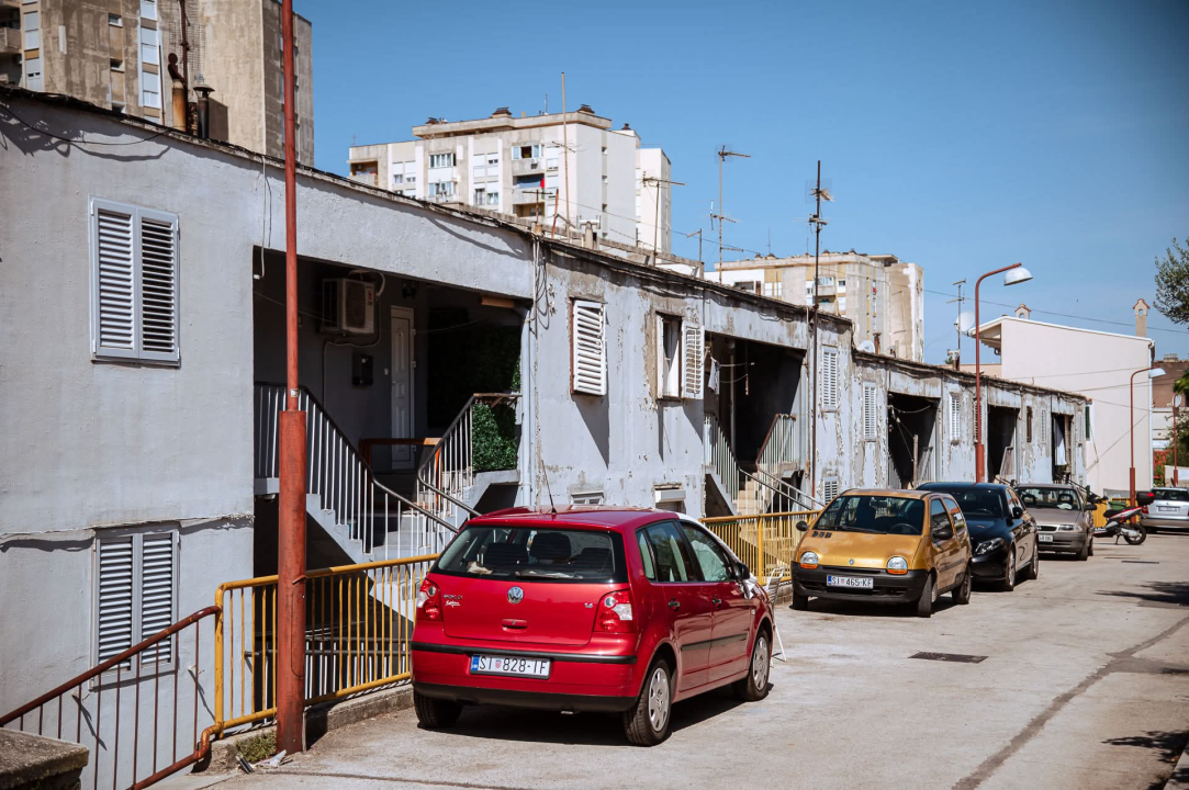 Križ - Od nekadašnjeg pustog brda do obiteljske četvrti