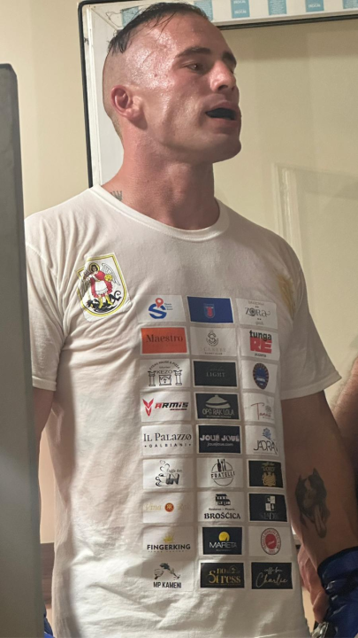 FOTO Stipe Verović nokautirao protivnika u Maloj Buni: 'Hvala dragom Bogu, organizatoru, mom timu, djevojci i sponzorima'