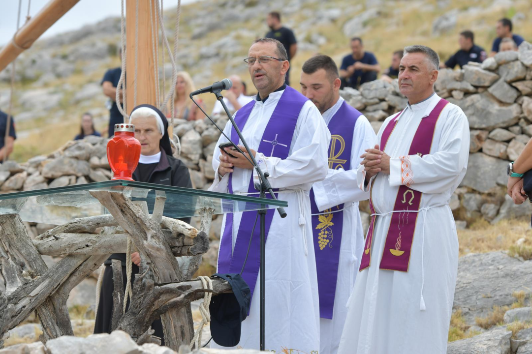 Obilježena 18. obljetnica Kornatske tragedije: Odana počast dvanaestorici poginulih vatrogasaca
