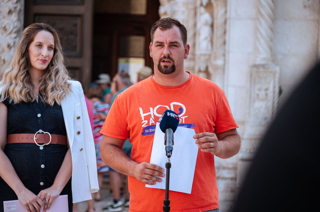 FOTO U Šibeniku će se prvi put hodati za život: 'Poruka da pobačajem žena sebe emancipira je izmišljotina i manipulacija'