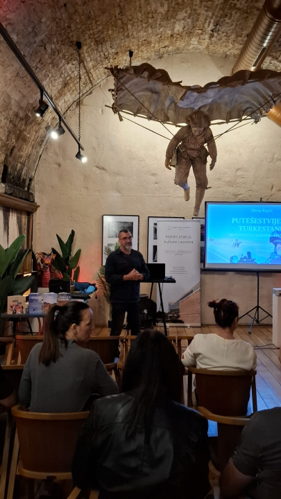 Hrvoje Rupčić u Azimutu predstavio svoje 'Putešestvije po Turkestanu'