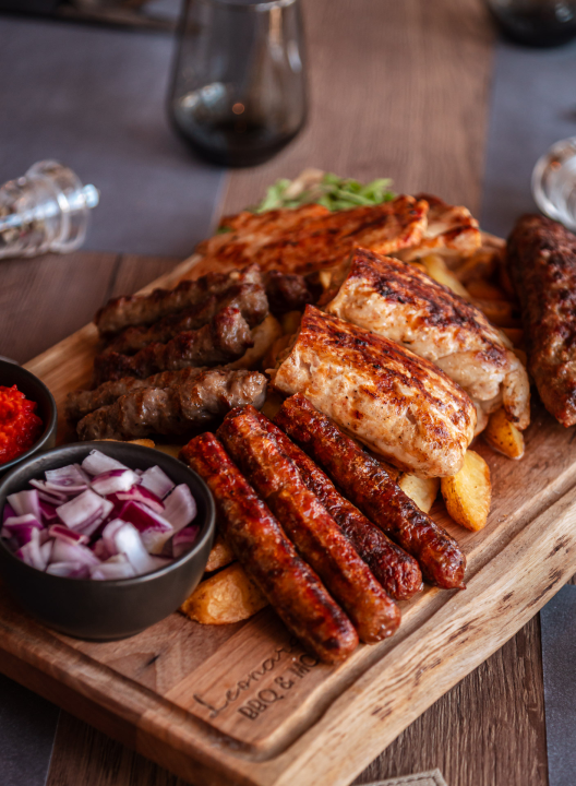 FOTO Omiljeni grill stiže na kućni prag: Leonardo BBQ & More uvodi dostavu!