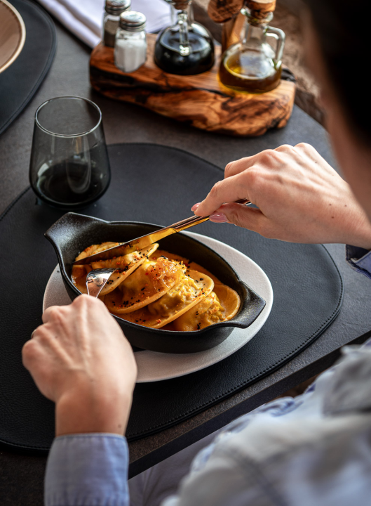 FOTO Organizirajte svoj intimni blagdanski domjenak na najposebnijem mjestu u gradu!