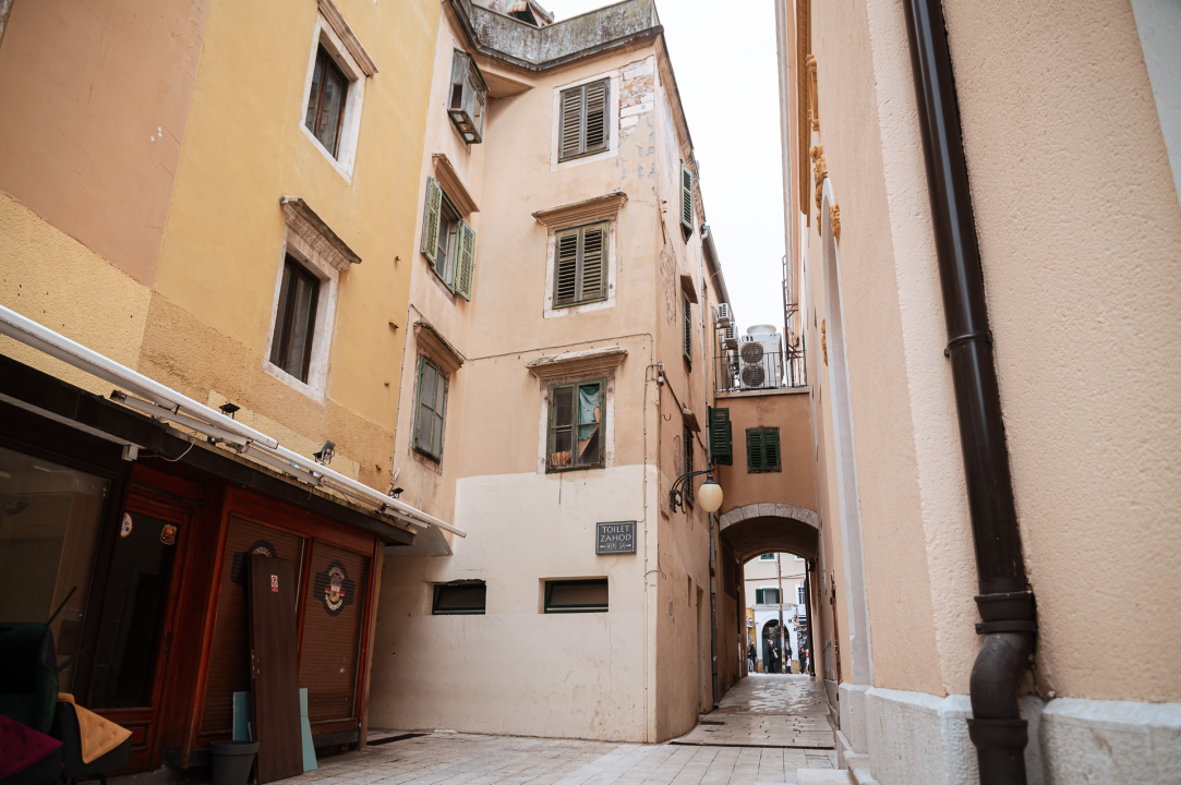 FOTO Kreće uređenje Kuće Ušić i pripajanje šibenskom kazalištu. Sljedeća je Gradska kavana?