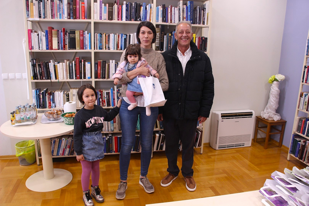 FOTO Zadnjih mjeseci u Vodicama rođeno 30 djece, njih i njihove roditelje primio je gradonačelnik