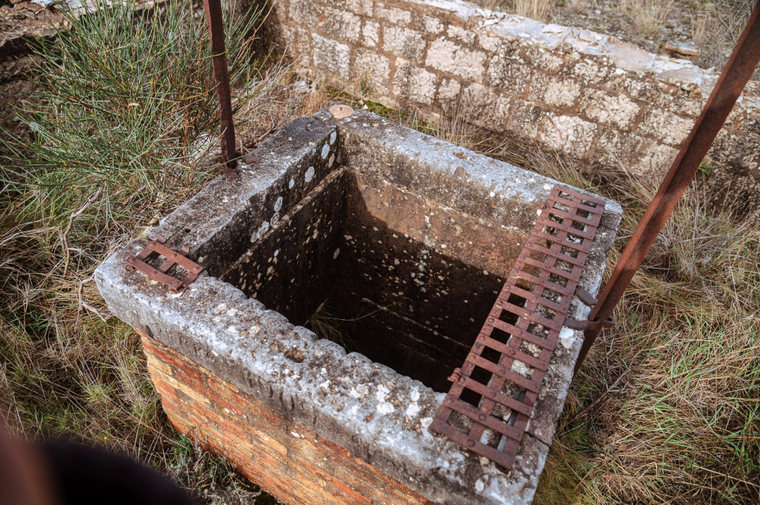 Nestao kamen s gusterne u Dubravi. Denis Škugor: 'Ovo nije sitnica, nego kulturni spomenik iz 1909. godine'