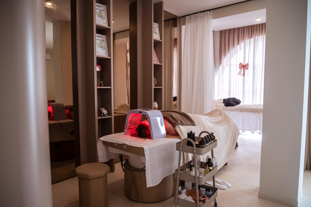 FOTO Kad svakodnevni stres postane previše, novootvoreni šibenski salon Aura Harmony ima rješenje!