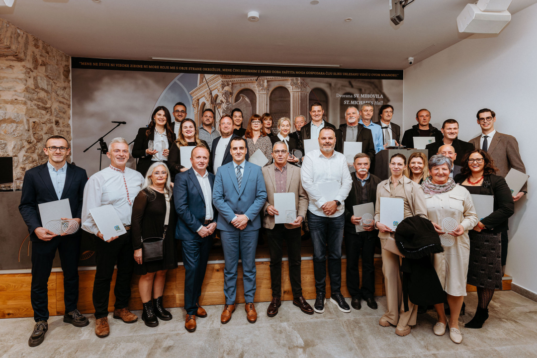 Održana svečana dodjela nagrada Zlatna Boula: Pogledajte tko su ovogodišnji dobitnici