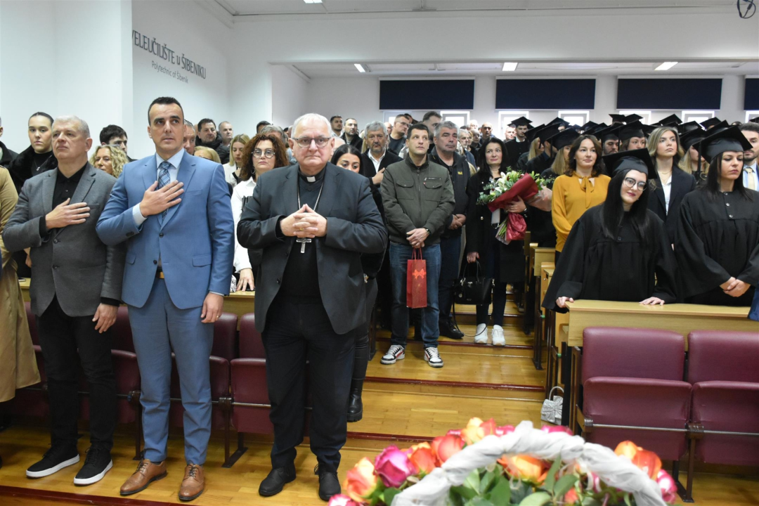 Promocija 76 prvostupnika i dodjela Dekanovih nagrada održana šibenskom Veleučilištu