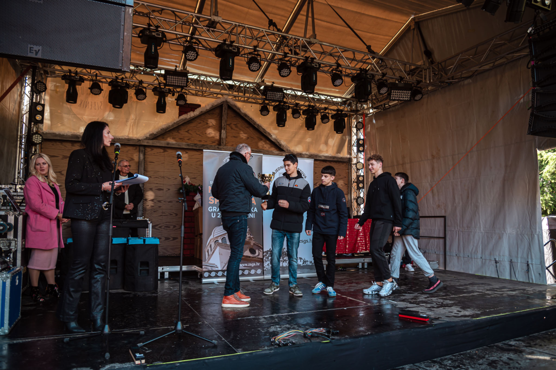 FOTO Sportski laureati Šibenika u 2025-oj: Roko Zorić, Kiara Radnić, Stipe Bralić, košarkašice i vaterpolisti