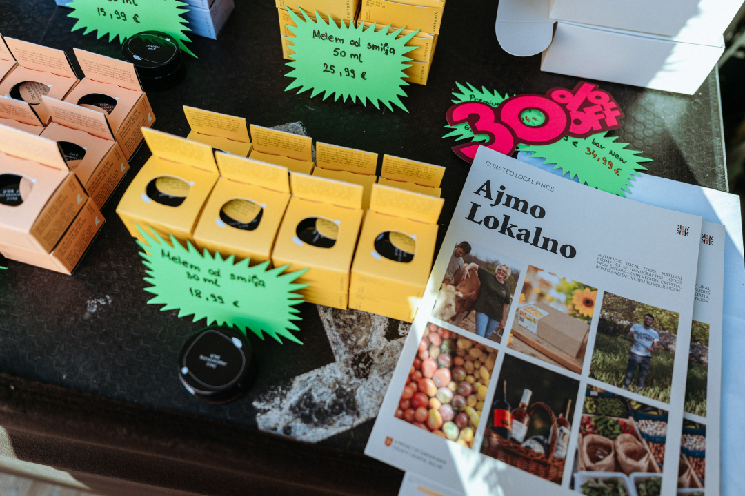 Ajmo lokalno pokreće internet trgovinu