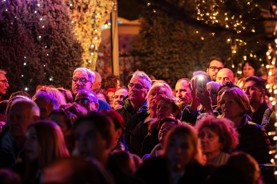 FOTO Kolo u đardinu održalo još jedan koncert za pamćenje, ovaj put nešto drugačiji 