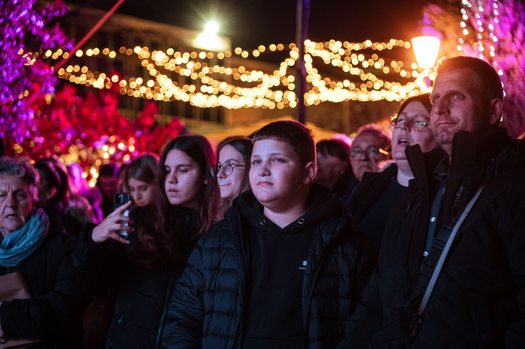 FOTO Kolo u đardinu održalo još jedan koncert za pamćenje, ovaj put nešto drugačiji 