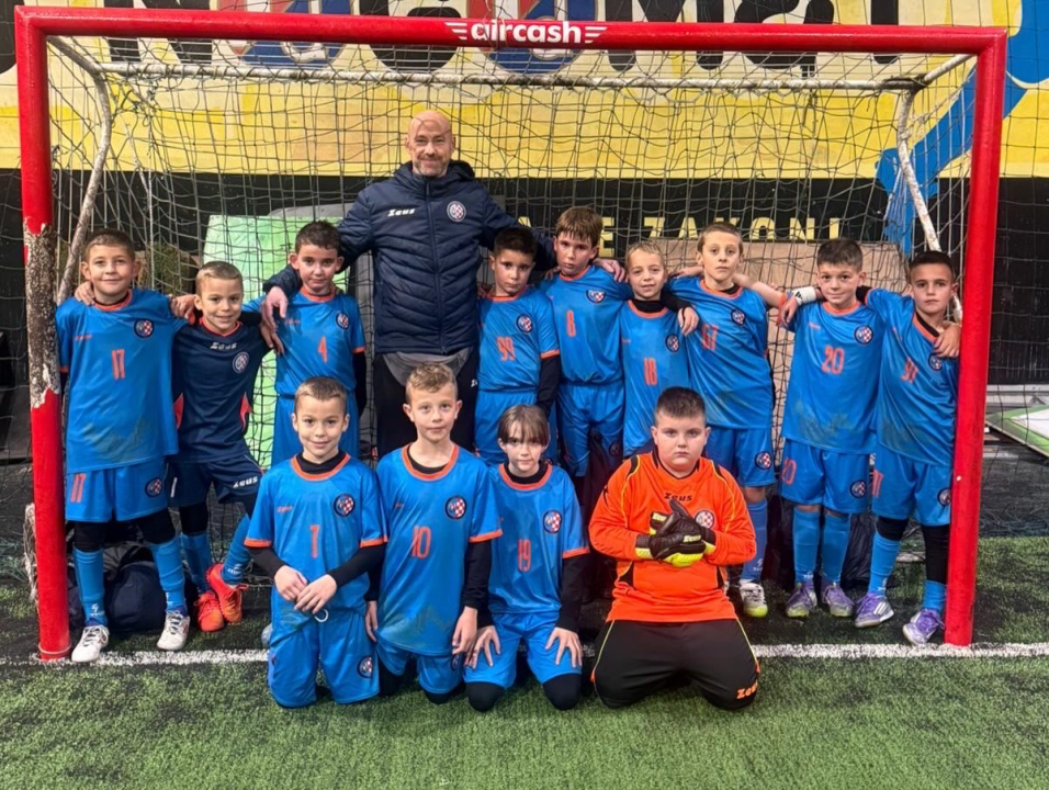 FOTO HNK Mihovil briljirao na 'Kid's Winter Trophyju': U11 selekcija prvak, priznanja za mlade talente