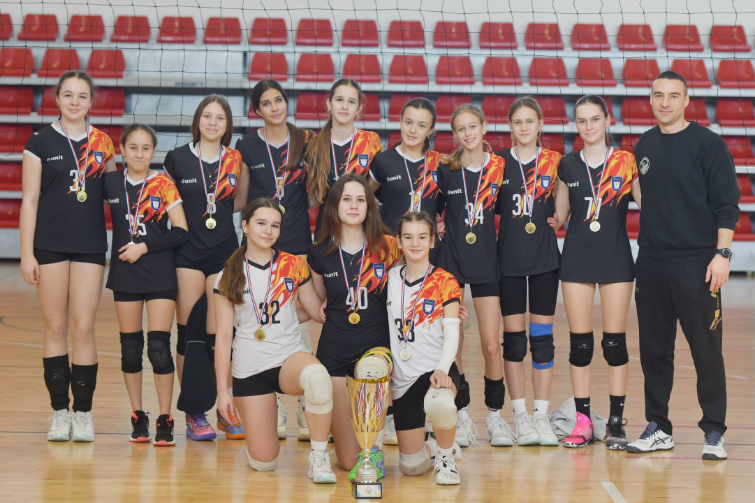 FOTO Odbojkašice Vodica pobjednice turnira na Meterizama, prvog događaja u sklopu šibenske titule Grada sporta