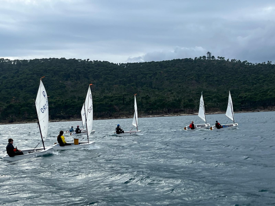 FOTO Mladi jedriličari Jakov Blinja i Zara Šimunić brončani na Špinutovoj regati