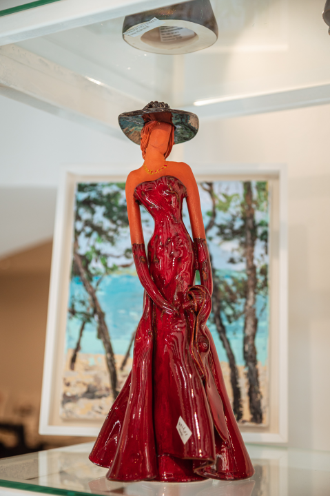 FOTO Otkrijte novu keramiku, odlične popuste na modne kolekcije i pogodnosti Silver kartice u Galeriji Juraj Dalmatinac!