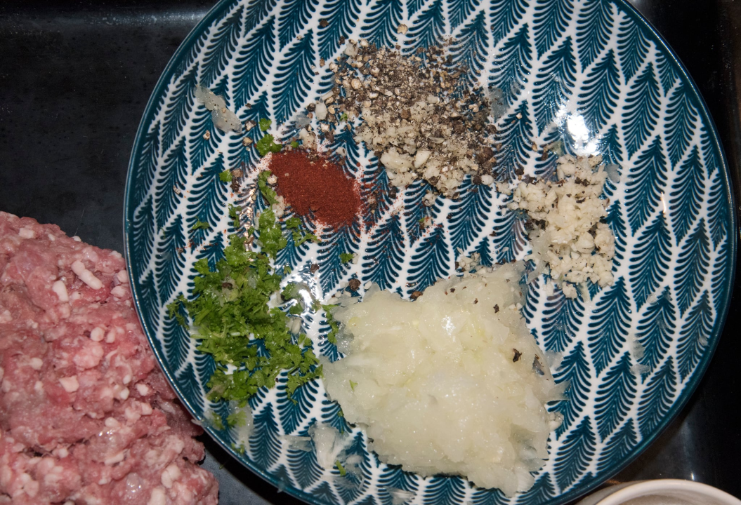 Šibenski bonkulović: Ćevapčići kakvi su se jeli na plesnjacima Krke, Jadrana i Dubravke