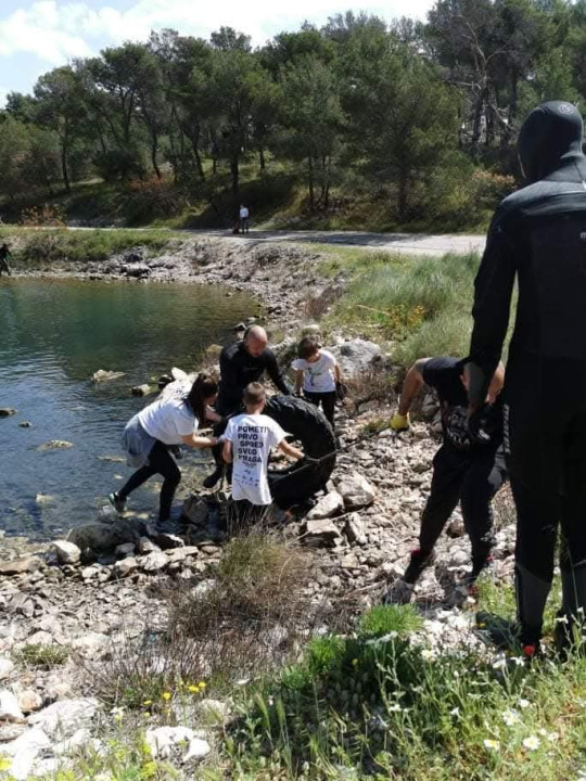 Iva Martinović Sabljić svestrana je volonterka iz Zatona