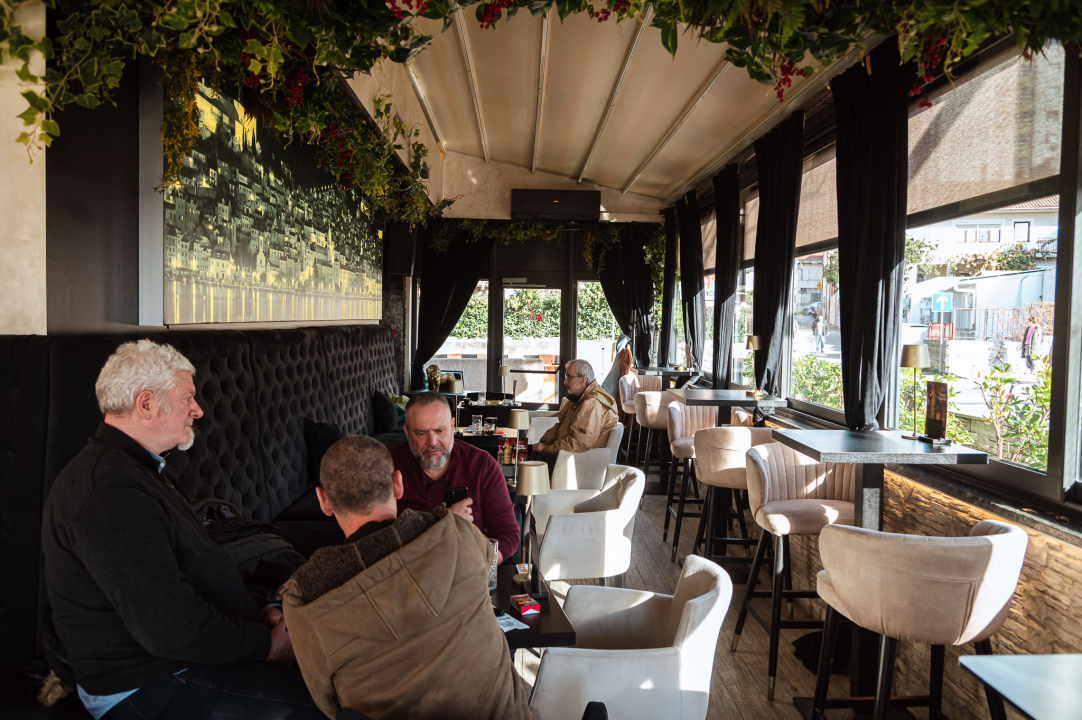 FOTO Mozart ovog mjeseca podiže ljestvicu zabave na novu razinu uz Nina Mrčelu, Sandija Cenova i Wine & Paint!