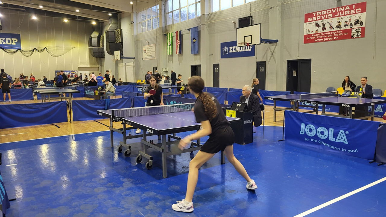 FOTO Novi uspjeh šibenskih stolnotenisačica: Bljaić i K. Mandić brončane na memorijalu