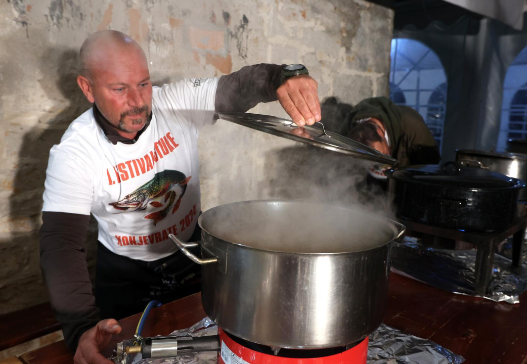 Štukijada u Konjevratima