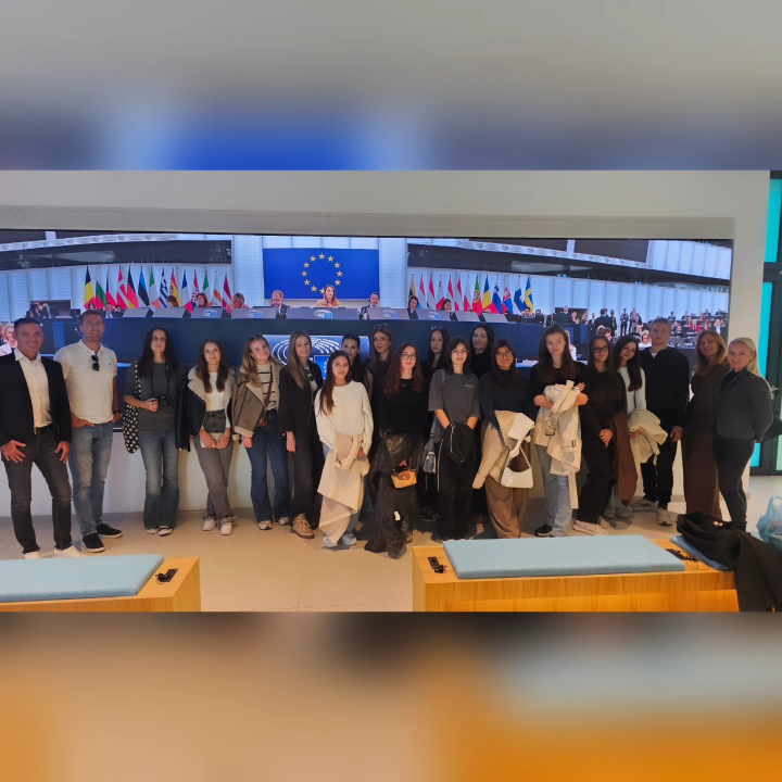 Učenici šibenske Ekonomske 'igrali uloge u Europskom parlamentu'