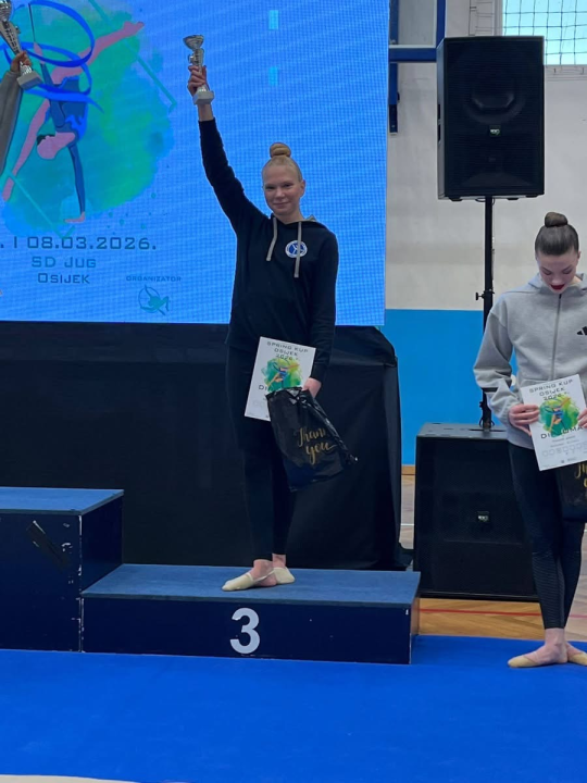 Šibenske gimnastičarke sjajno otvorile sezonu na 'Spring Cupu' u Osijeku 