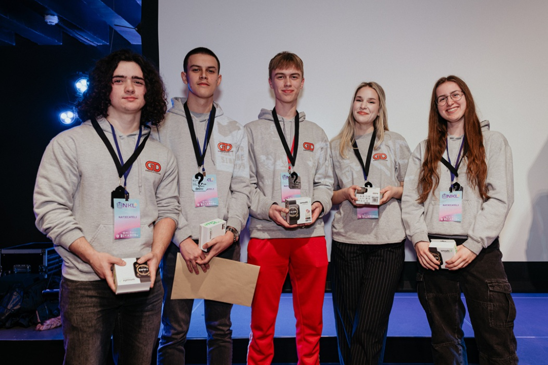 Morana Zibar gostovala na finalu NKL-a: Zadrani odnijeli pobjedu, pet laptopa i pehar, šibenska ekipa deveta