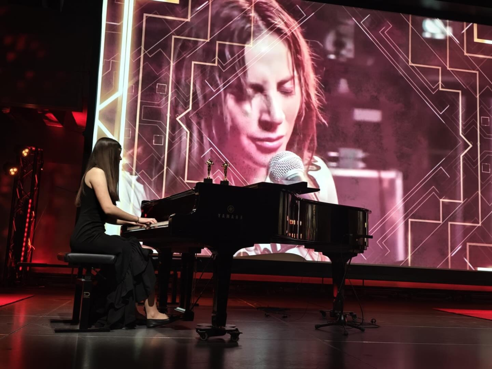 Učenici šibenske glazbene škole koncertom donijeli Hollywood u Arsen