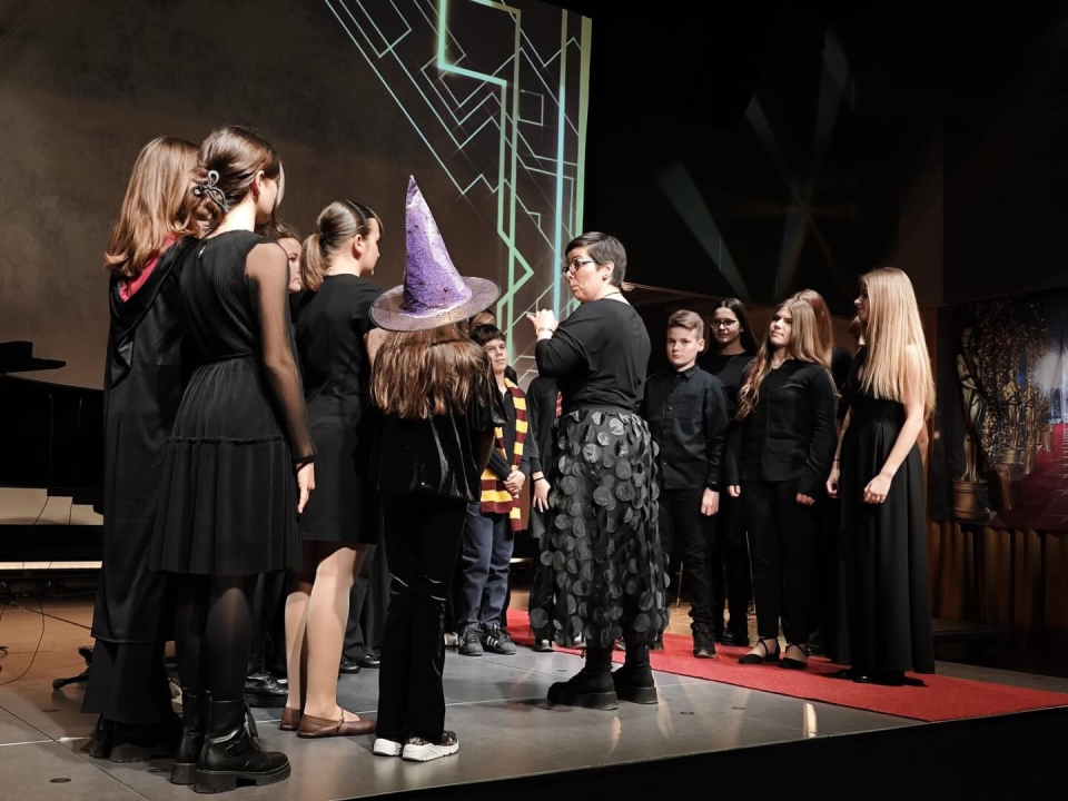 Učenici šibenske glazbene škole koncertom donijeli Hollywood u Arsen