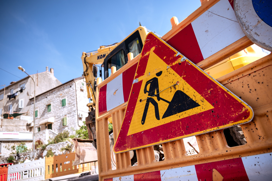 Započela izgradnja punionica na šibenskom Autobusnom kolodvoru