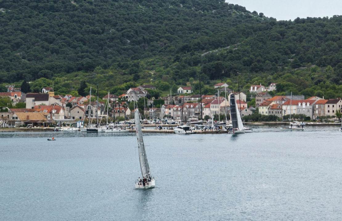 Regata krstaša ovoga vikenda po 22. put u akvatoriju otoka Zlarina