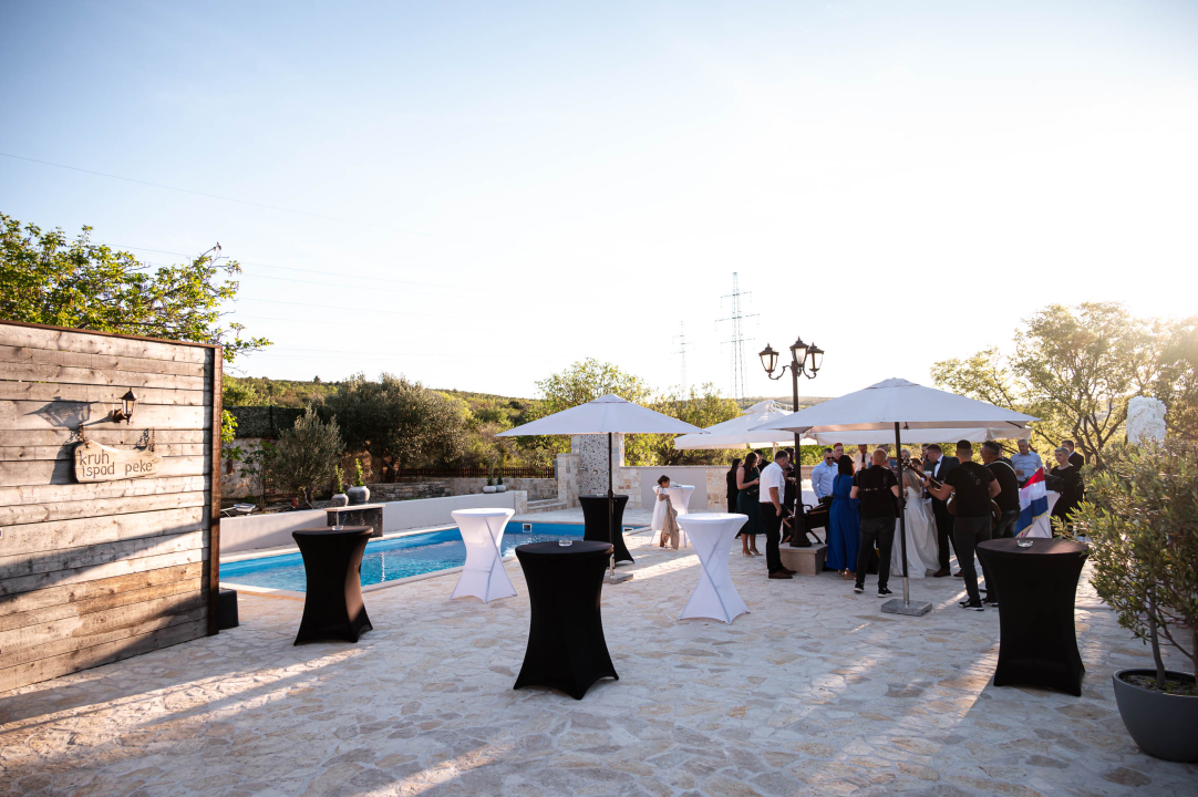 FOTO Idealan izbor za vjenčanja i proslave: Konoba Bulin u Danilu zablistala u novom ruhu!