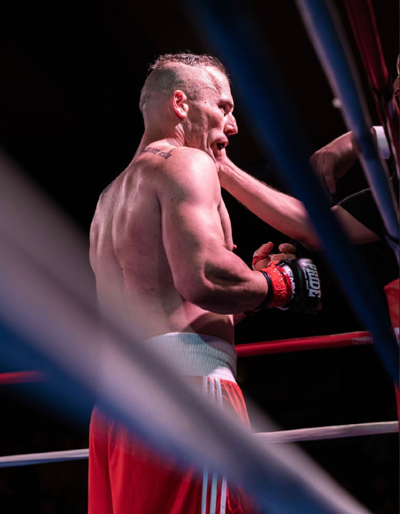 Stipe Verović nezaustavljiv: Šibenčanin nokautirao iskusnog Austrijanca u drugoj rundi