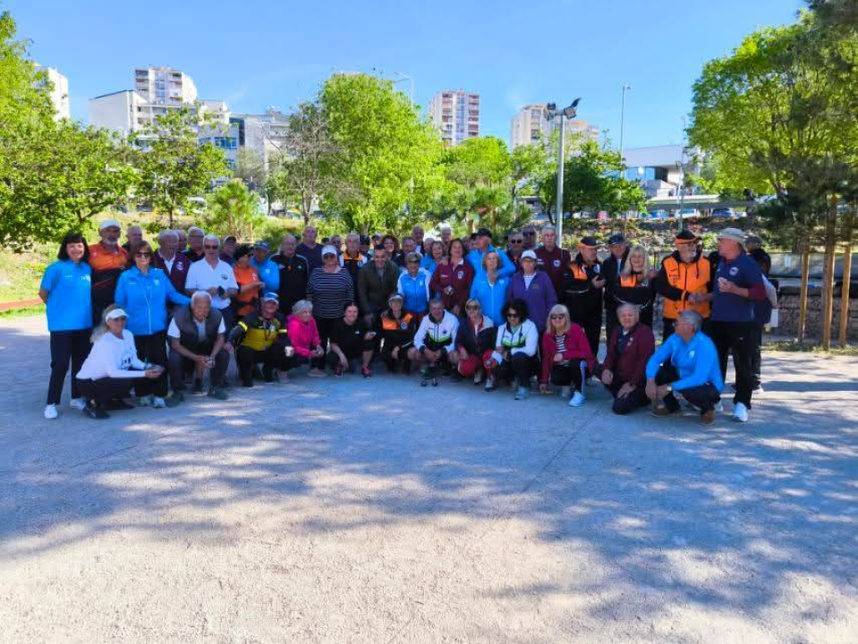 Memorijalni turnir 'Ivan Lambaša' u Šibeniku okupio najbolje igrače petanke 