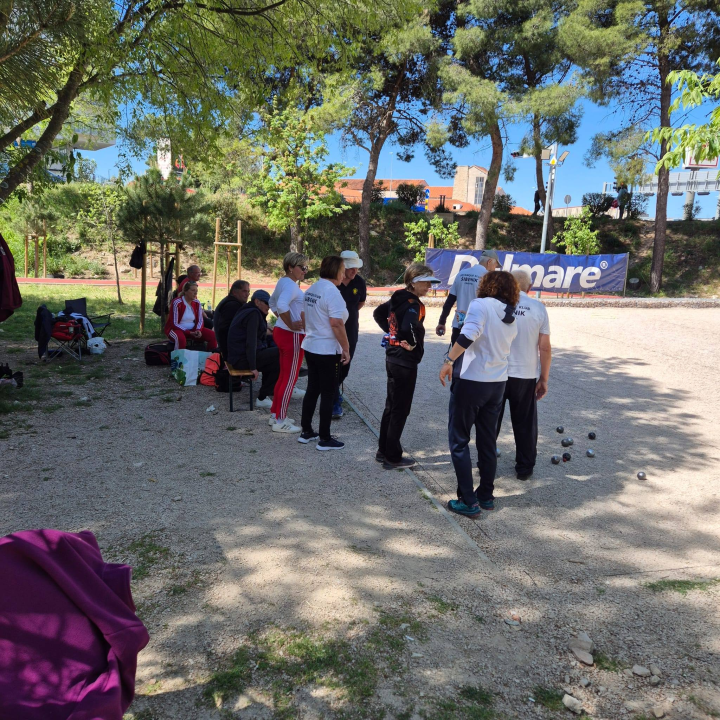Memorijalni turnir 'Ivan Lambaša' u Šibeniku okupio najbolje igrače petanke 