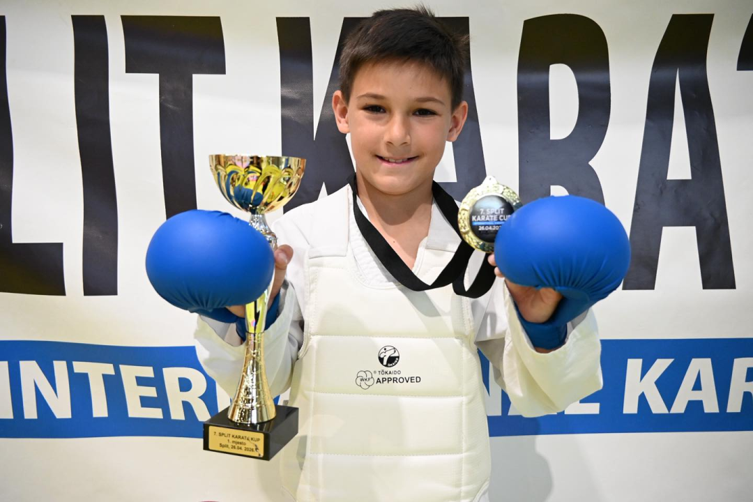  Karate klub Okit Vodice  i dalje čvrsto na tronu